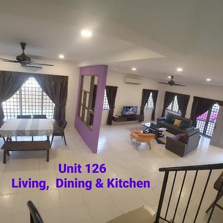Ipoh Family Villa-Spacious Stay For 21 Or 42Pax Экстерьер фото