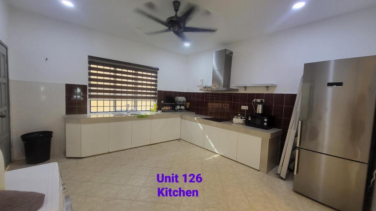 Ipoh Family Villa-Spacious Stay For 21 Or 42Pax Экстерьер фото