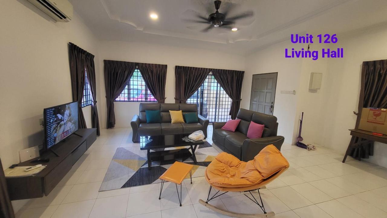 Ipoh Family Villa-Spacious Stay For 21 Or 42Pax Экстерьер фото
