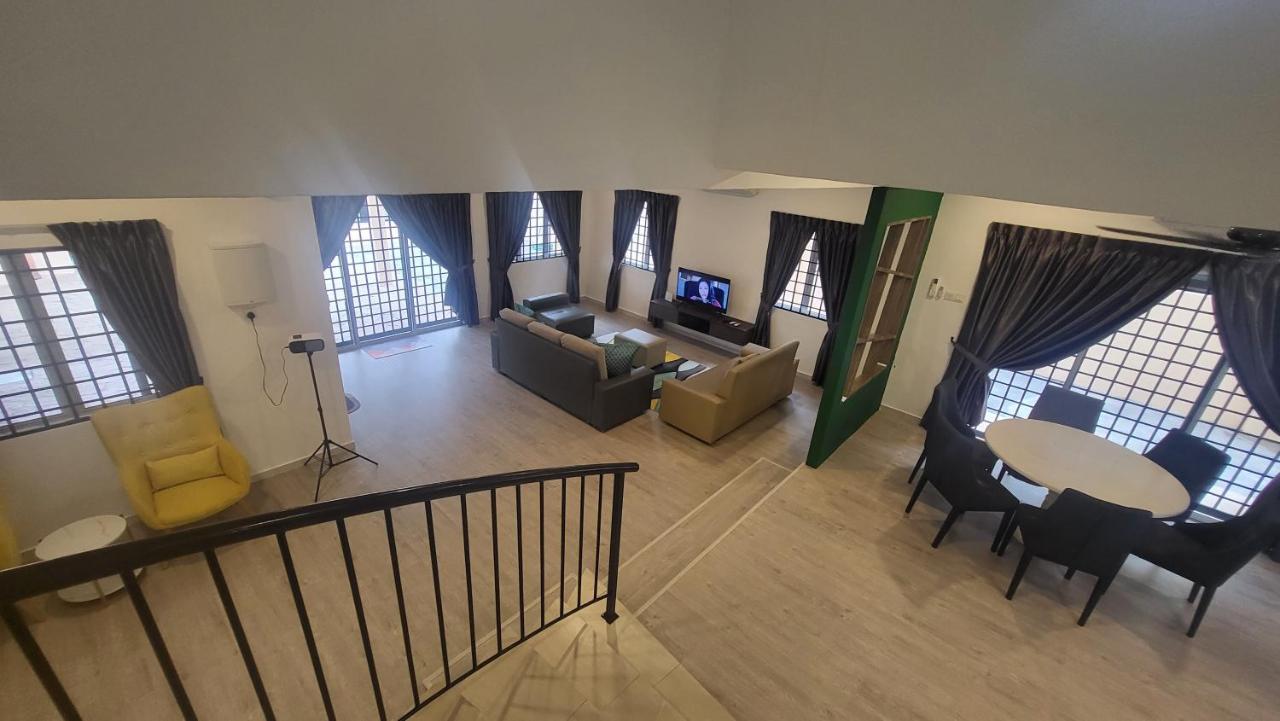 Ipoh Family Villa-Spacious Stay For 21 Or 42Pax Экстерьер фото