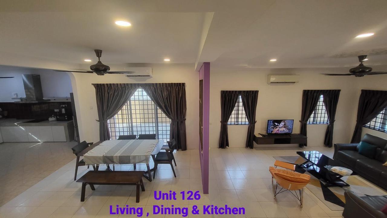 Ipoh Family Villa-Spacious Stay For 21 Or 42Pax Экстерьер фото