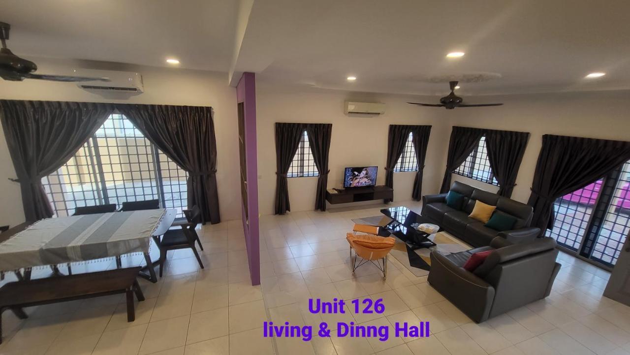 Ipoh Family Villa-Spacious Stay For 21 Or 42Pax Экстерьер фото